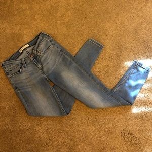 Levi’s Jean Legging Size 25